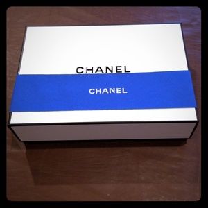 Chanel box with Blue Ribbon, Tissue & Seal